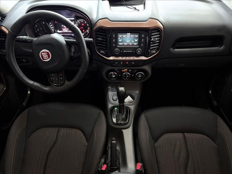  TORO  2.4 16V Multiair Volcano AT9 10