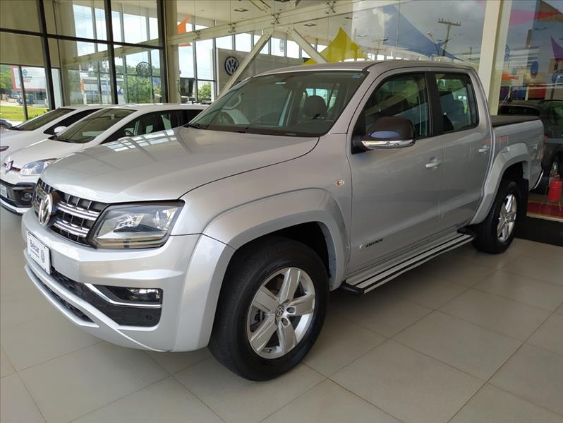 AMAROK 3.0 V6 TDI Highline CD 4motion AMAROK 3.0 V6 TDI Highline CD 4motion