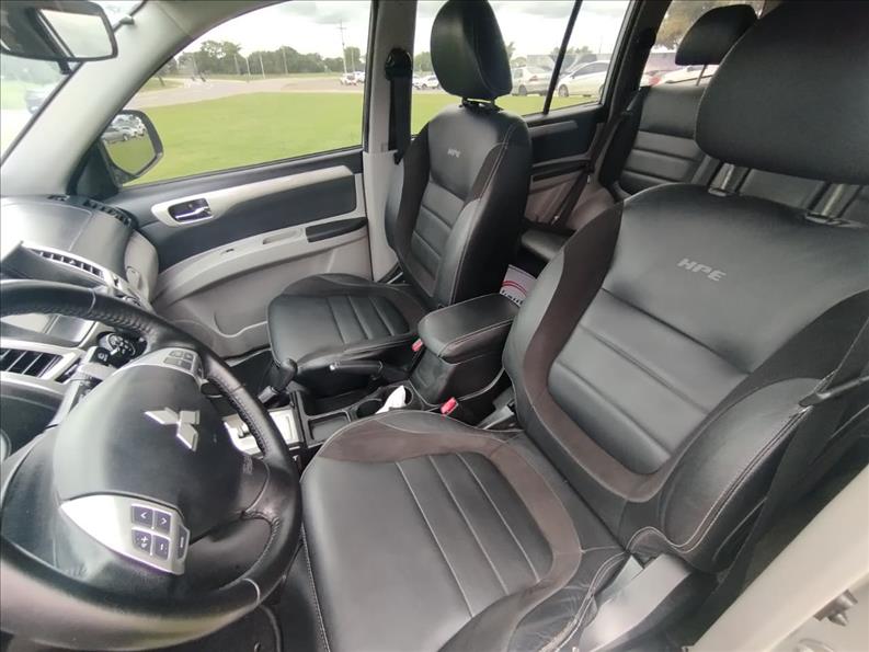  PAJERO  3.2 HPE 4X4 7 Lugares 16V Turbo Intercooler 6