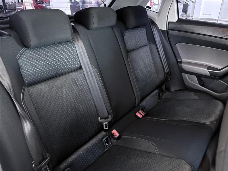  POLO  1.0 200 TSI Highline 7