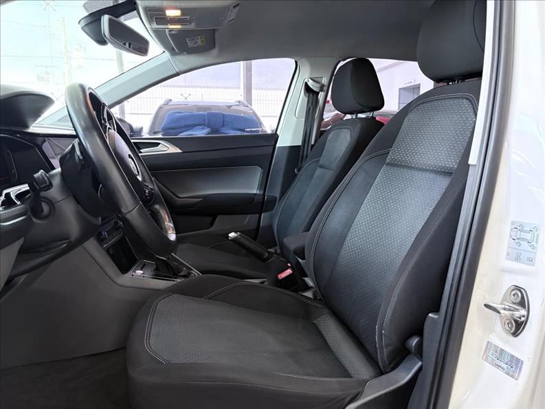  POLO  1.0 200 TSI Highline 8
