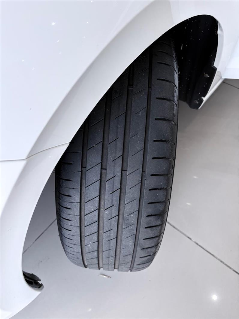  POLO  1.0 200 TSI Highline 14
