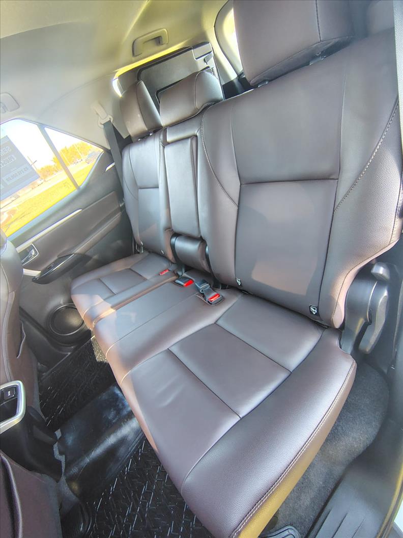  HILUX SW4  2.8 SRX 4X4 7 Lugares 16V Turbo Intercooler 7