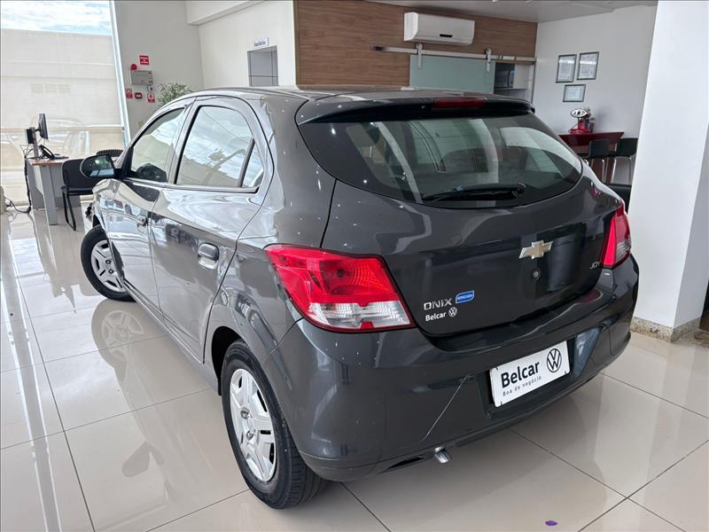  ONIX  1.0 MPFI JOY 8V 3