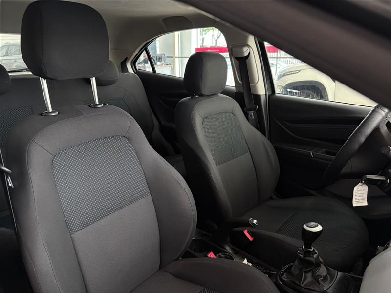  ONIX  1.0 MPFI JOY 8V 6