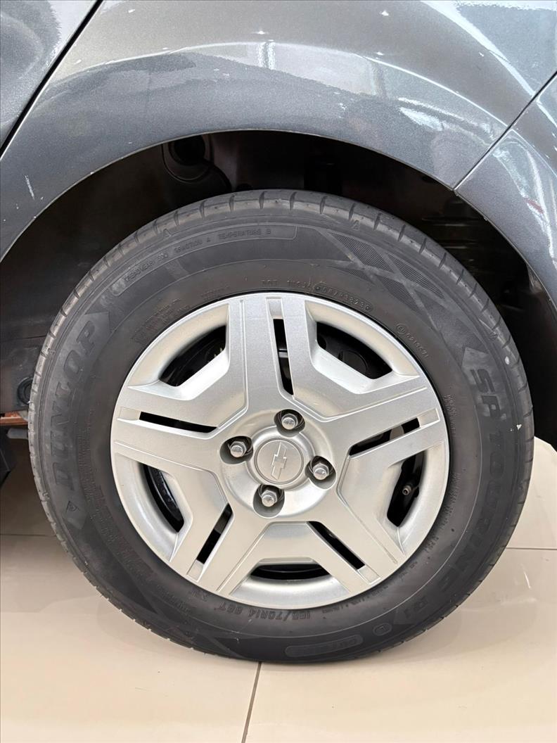  ONIX  1.0 MPFI JOY 8V 17