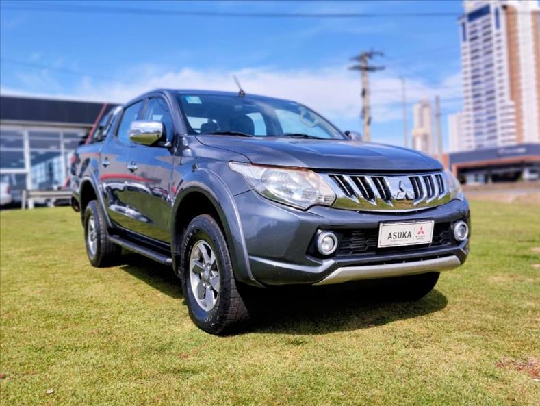  L200 TRITON  2.4 16V Turbo Sport HPE CD 4X4 0