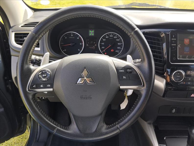  L200 TRITON  2.4 16V Turbo Sport HPE CD 4X4 10