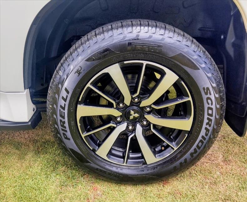  PAJERO SPORT  2.4 16V Mivec Turbo HPE AWD 18