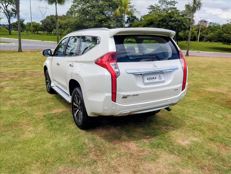  PAJERO SPORT  2.4 16V Mivec Turbo HPE AWD 3