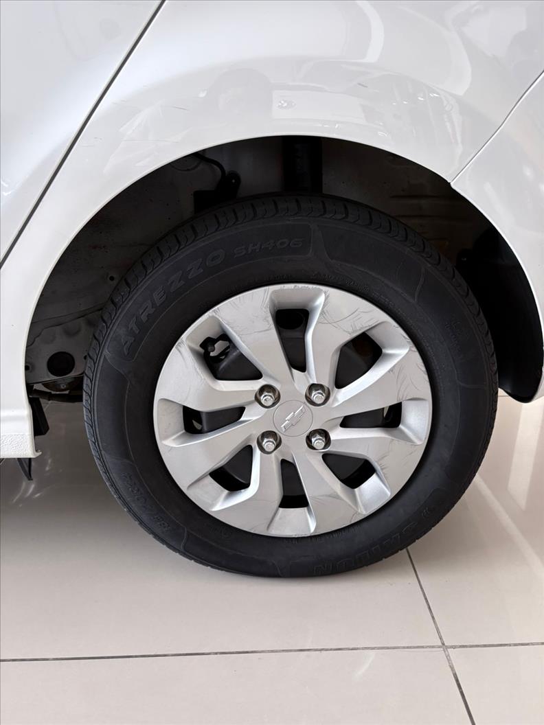  ONIX  1.0 MPFI JOY 8V 17