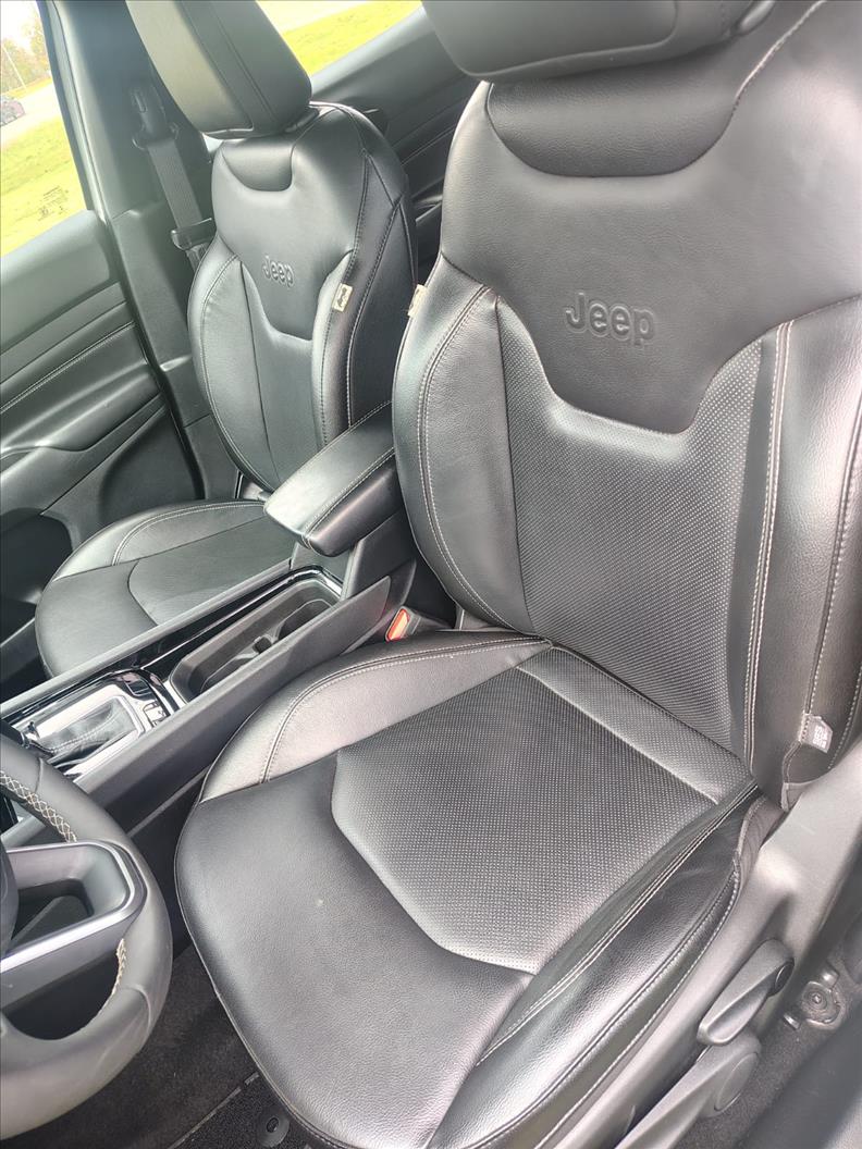  COMPASS  1.3 T270 Turbo Longitude 6