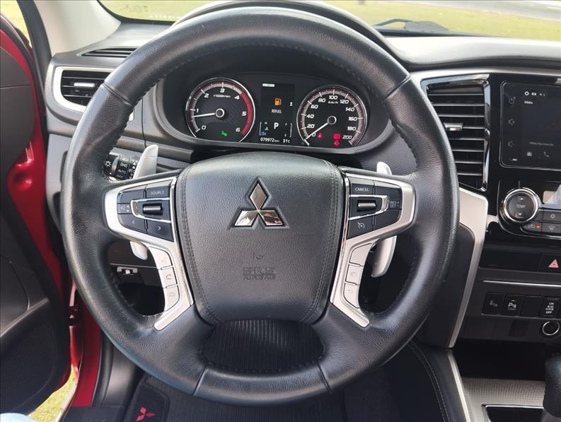  L200 TRITON  2.4 16V Turbo Sport Hpe-s CD 4X4 11