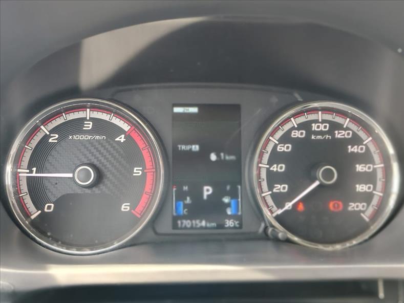  L200 TRITON  2.4 16V Turbo Sport Hpe-s CD 4X4 11