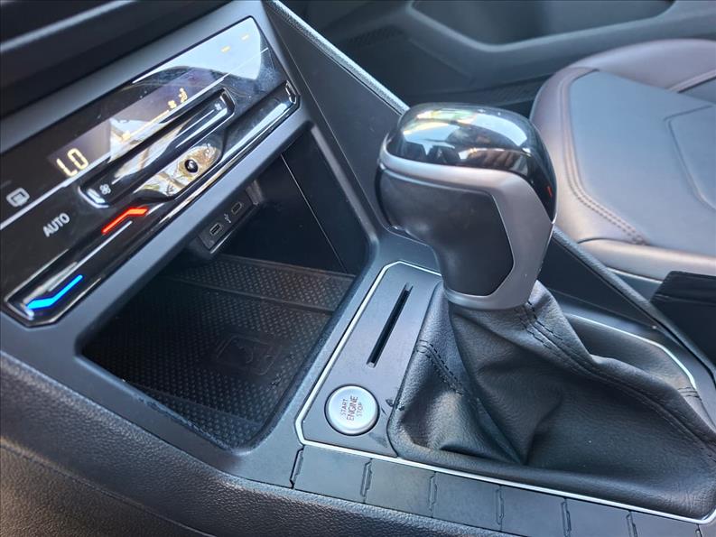 VIRTUS  1.0 200 TSI Highline 11