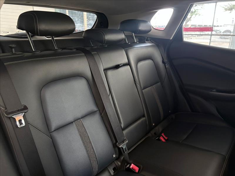  TRACKER  1.2 Turbo Premier 7