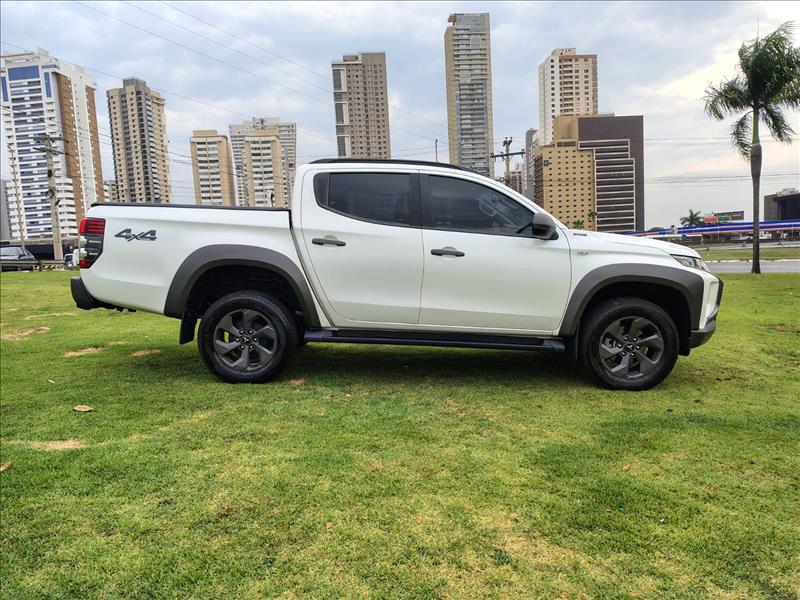  L200 TRITON  2.4 16V Turbo Sport Outdoor GLS CD 4X4 1