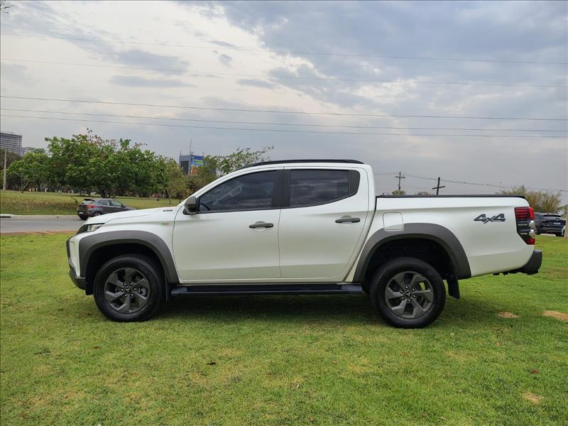  L200 TRITON  2.4 16V Turbo Sport Outdoor GLS CD 4X4 4