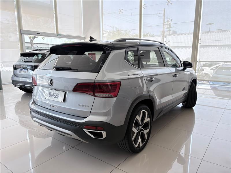 TAOS  1.4 250 TSI Highline 1