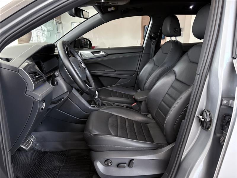  TAOS  1.4 250 TSI Highline 8