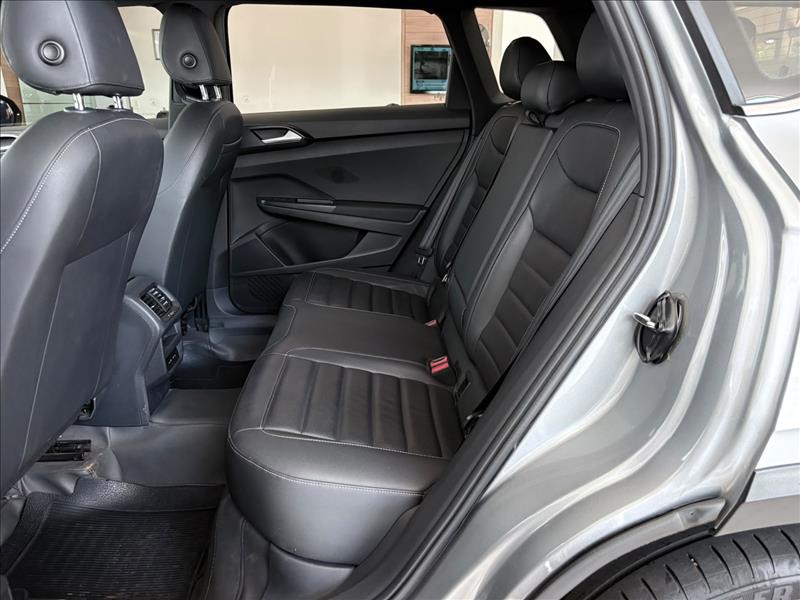  TAOS  1.4 250 TSI Highline 9