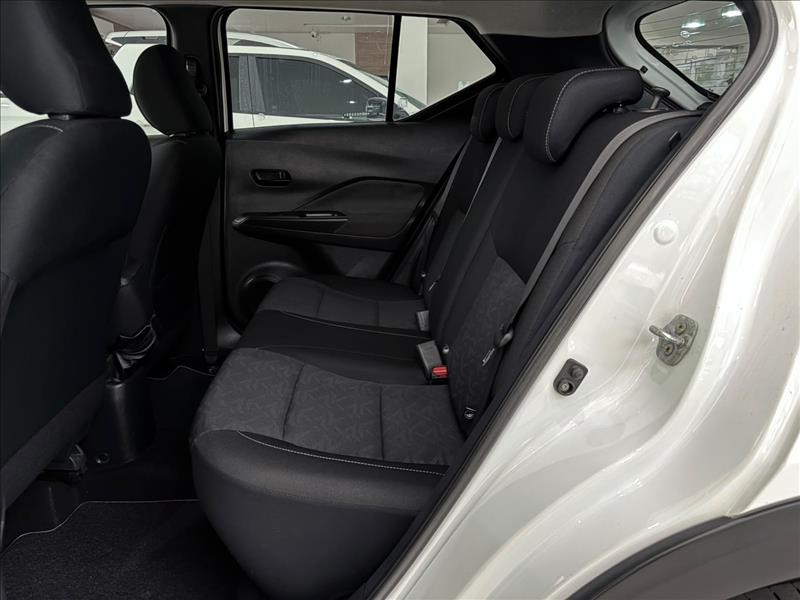  KICKS  1.6 16vstart Active 9