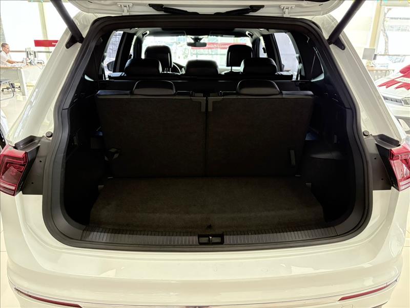  TIGUAN  2.0 350 TSI Allspace R-line 4motion 16