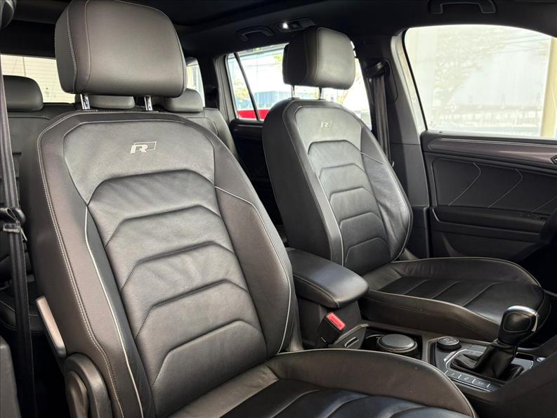 TIGUAN 2.0 350 TSI Allspace R-line 4motion TIGUAN 2.0 350 TSI Allspace R-line 4motion