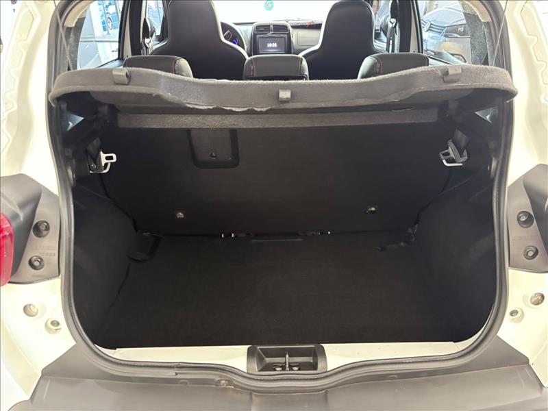  KWID  1.0 12V SCE Outsider 14
