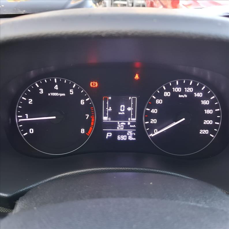 CRETA 1.6 16V Action CRETA 1.6 16V Action