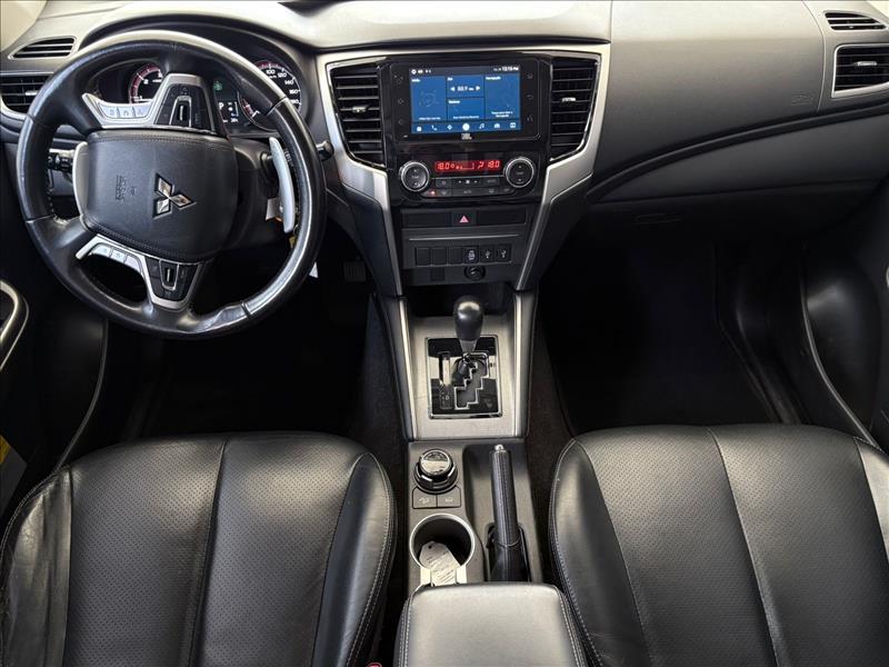  L200 TRITON  2.4 16V Turbo Sport HPE CD 4X4 10