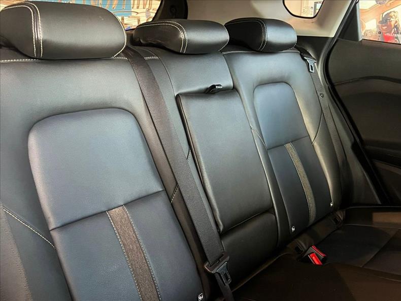  TRACKER  1.0 Turbo 6