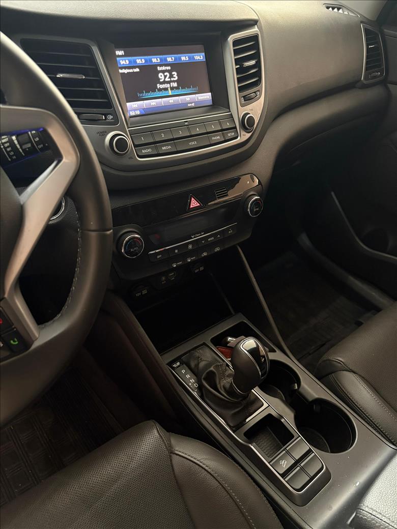  TUCSON  1.6 16V T-gdi GLS 12