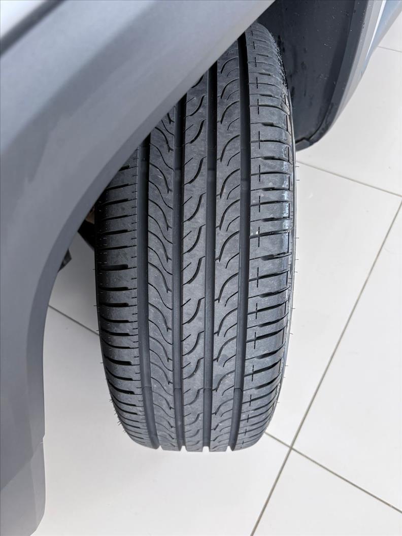  RENEGADE  1.8 16V Sport 16