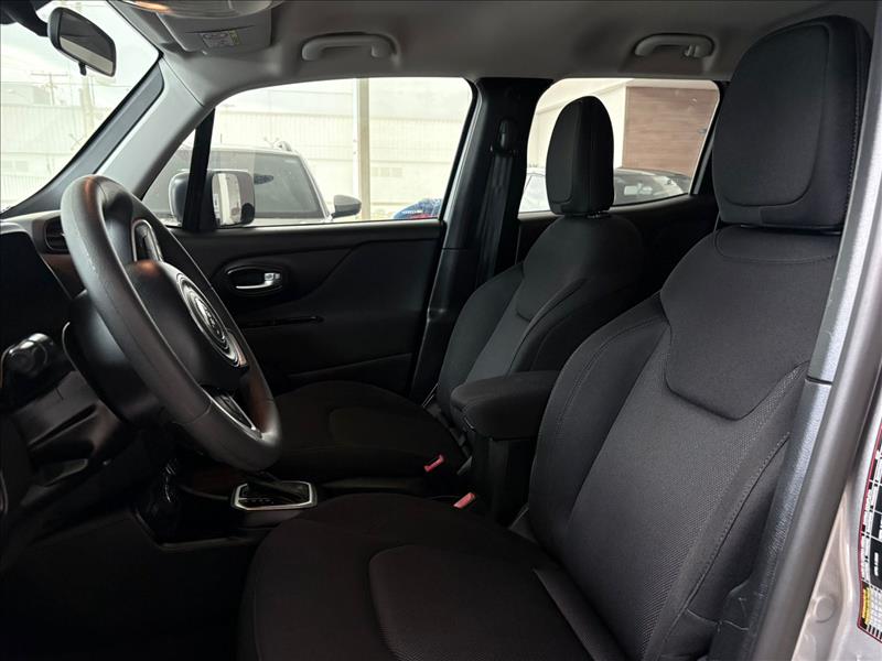  RENEGADE  2.0 16V Turbo Moab 4X4 8