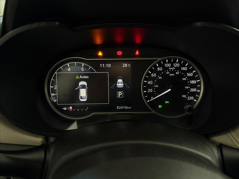  VERSA  1.6 16V Exclusive 13