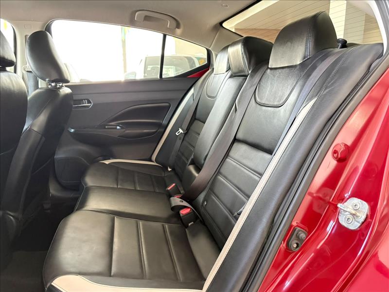  VERSA  1.6 16V Exclusive 9