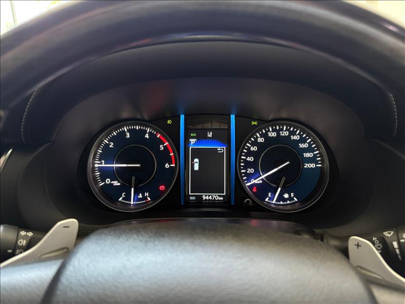  HILUX SW4  2.8 D-4d Turbo SRX 7L 4X4 