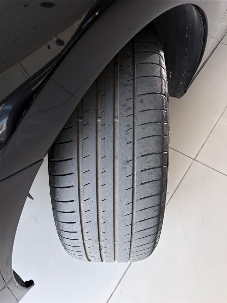  ONIX  1.0 LT 16