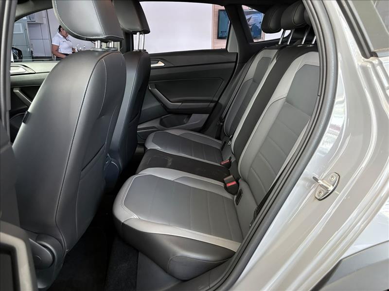  NIVUS  1.0 200 TSI Highline 9