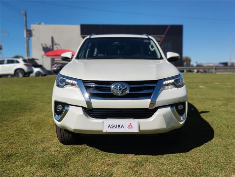 HILUX SW4  2.8 SRX 4X4 7 Lugares 16V Turbo Intercooler 5