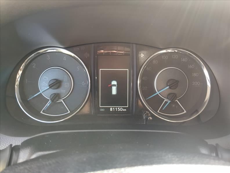  HILUX SW4  2.8 SRX 4X4 7 Lugares 16V Turbo Intercooler 13