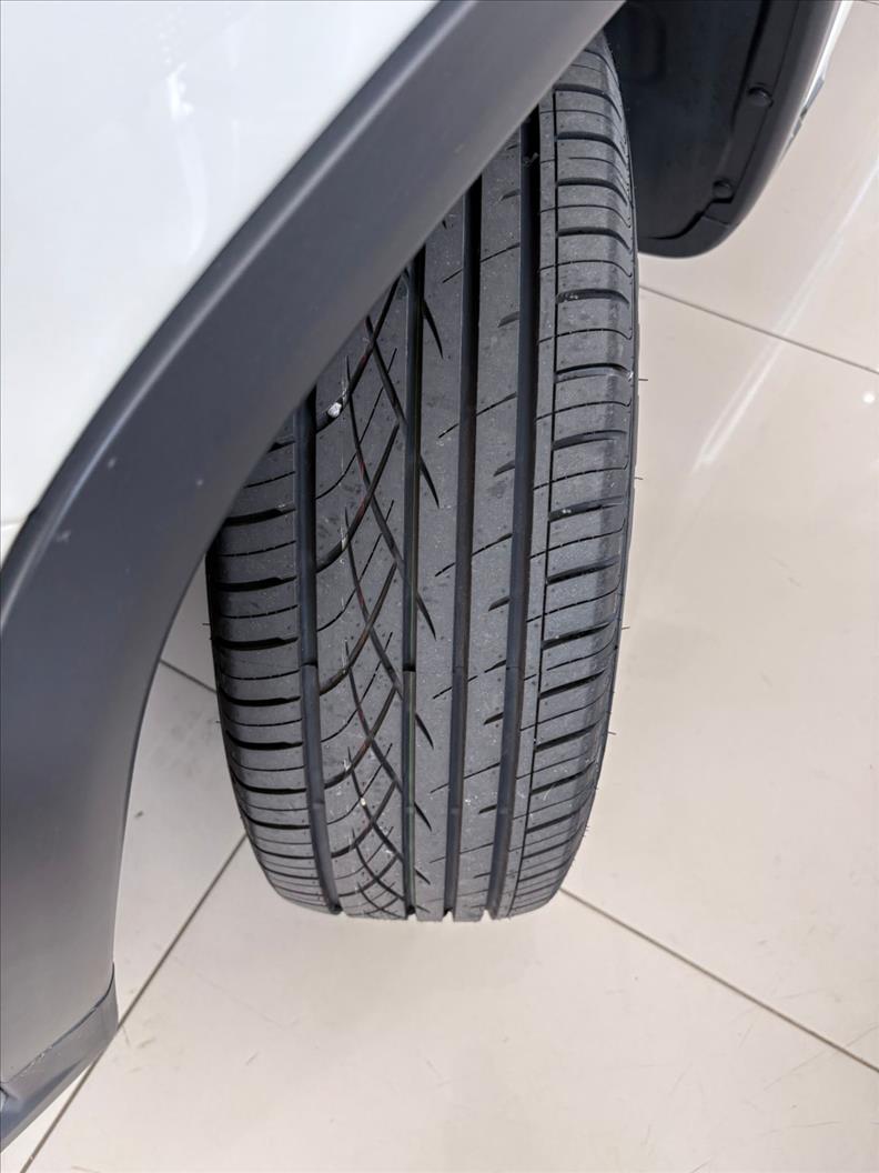  COMPASS  1.3 T270 Turbo Longitude 16