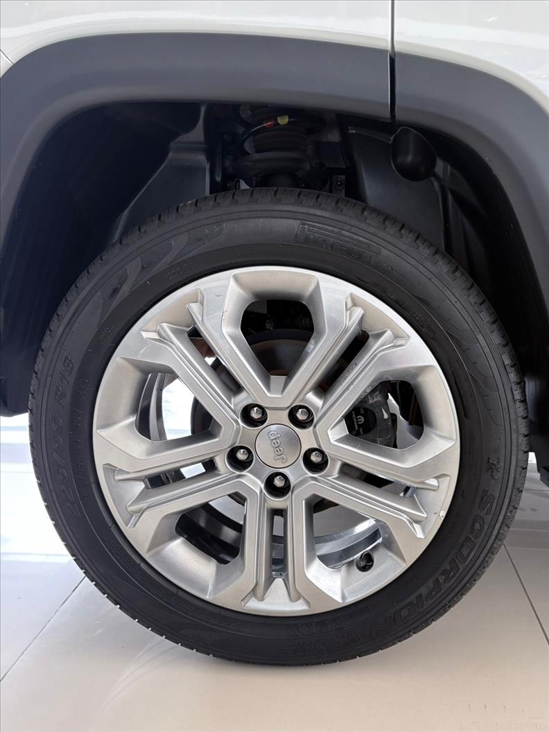  COMPASS  1.3 T270 Turbo Longitude 17