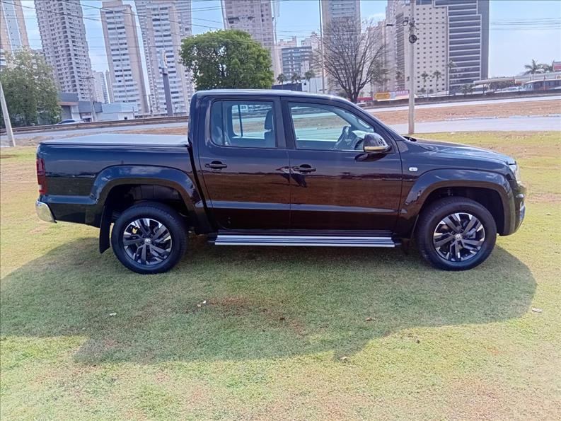  AMAROK  3.0 V6 TDI Highline CD 4motion 