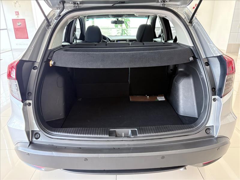  HR-V  1.8 16V LX 14