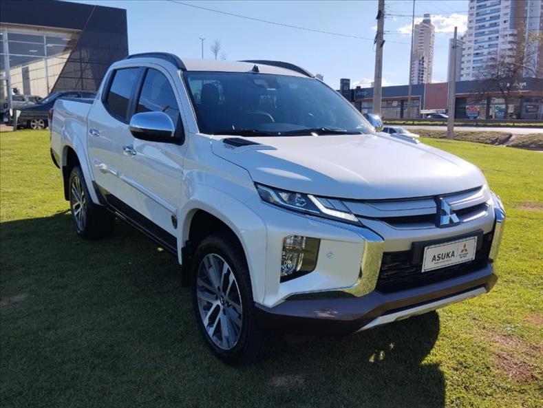  L200 TRITON  2.4 16V Turbo Sport Hpe-s Terra CD 4X4 