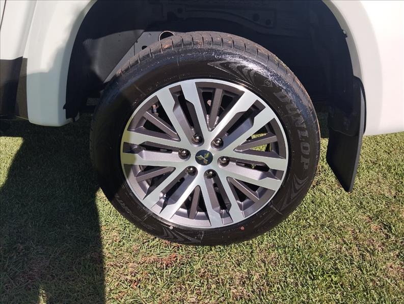  L200 TRITON  2.4 16V Turbo Sport Hpe-s Terra CD 4X4 16