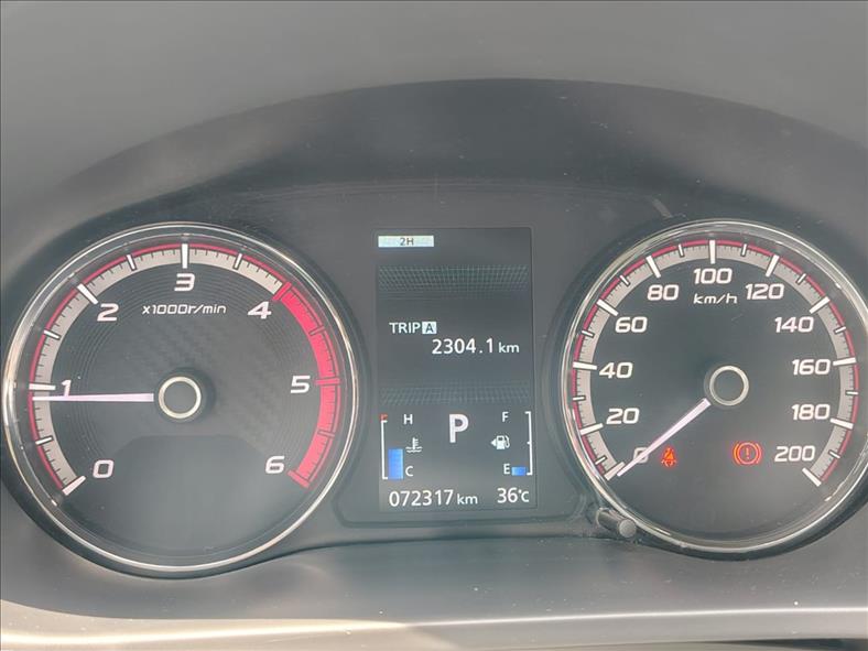  L200 TRITON  2.4 16V Turbo Sport Hpe-s CD 4X4 11