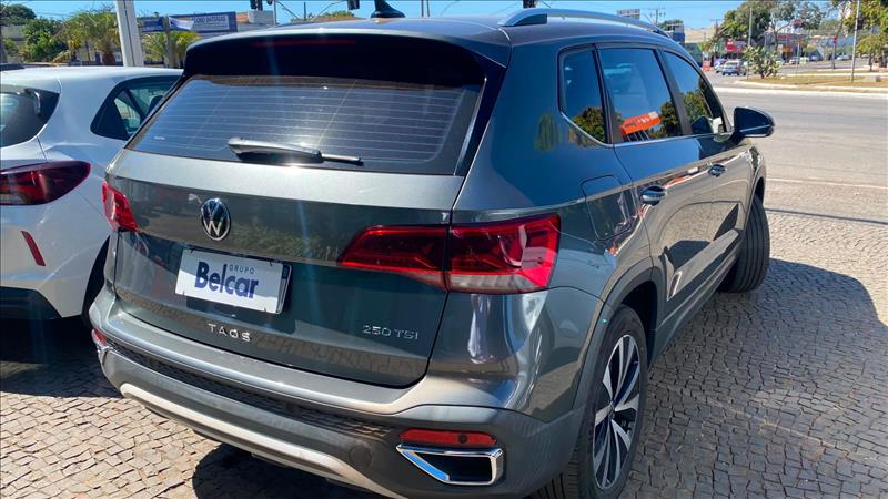  TAOS  1.4 250 TSI Highline 1